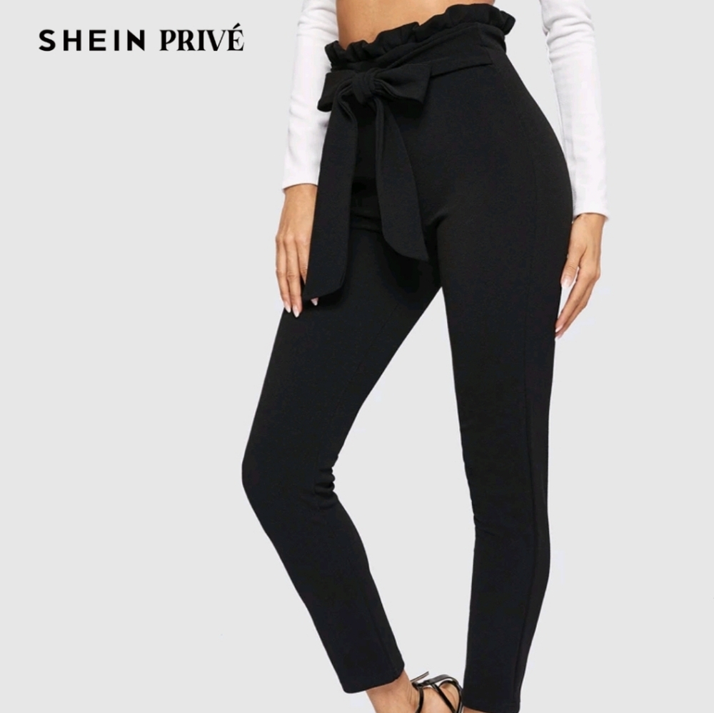 SHEIN Prive Black High-Waisted Cropped Pants